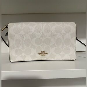 Coach Anna Foldover Clutch Crossbody In Signature Canvas white